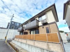 フローラ本城 A棟の外観画像