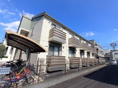 レセンテ南越谷の外観画像