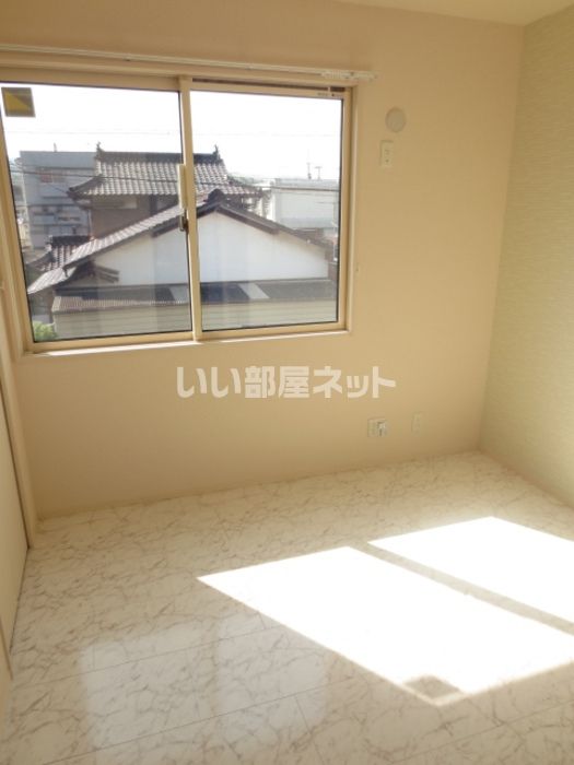 ベッドルーム