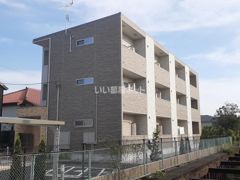 プレシャス・グリーンの外観画像