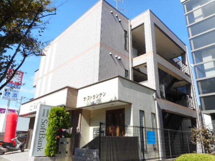 ラ・ファウンテンの外観画像