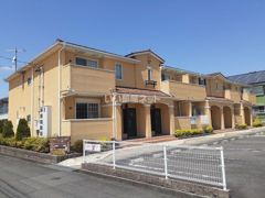 サニースクエアの外観画像