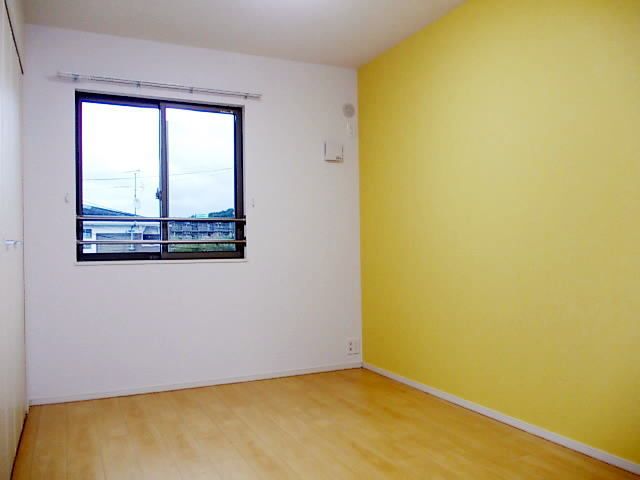 ベッドルーム