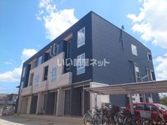 クリスタルガーデン カラーの外観画像