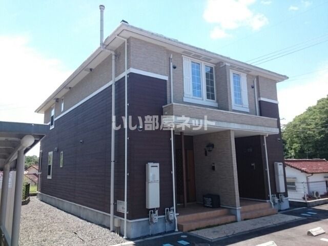 イーストヒルズBの外観画像