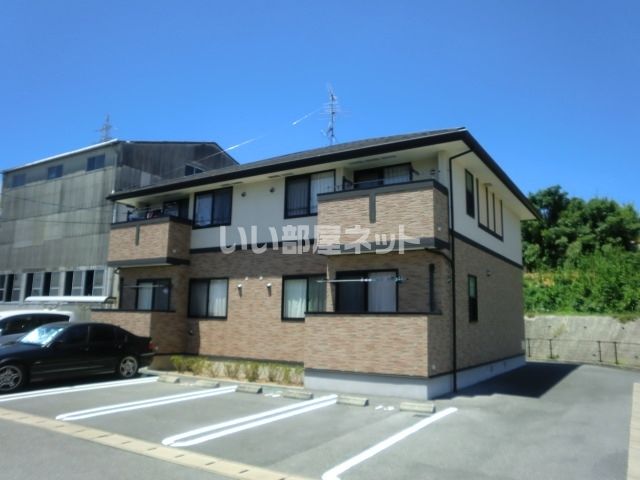 シャン バティ-ルBの外観画像