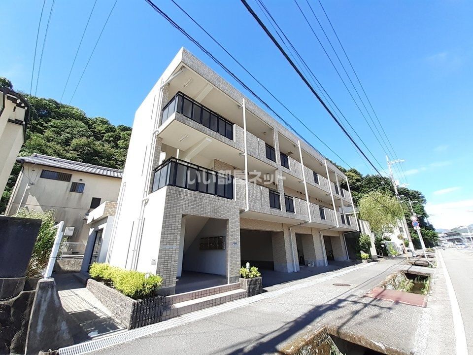 川島第2マンションの外観画像