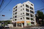 ラミナスコートの外観