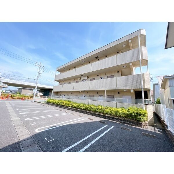 サンライフ向田の外観画像