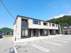 クローバーティアラ Aの外観画像