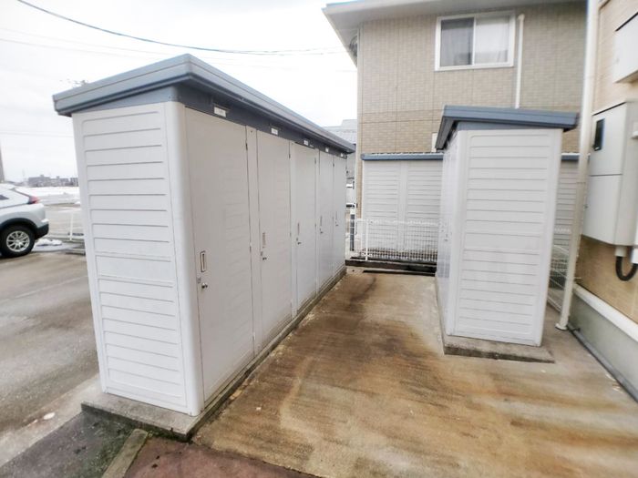 その他