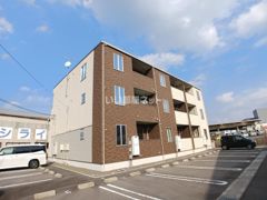 シュトラール ドリットの外観画像