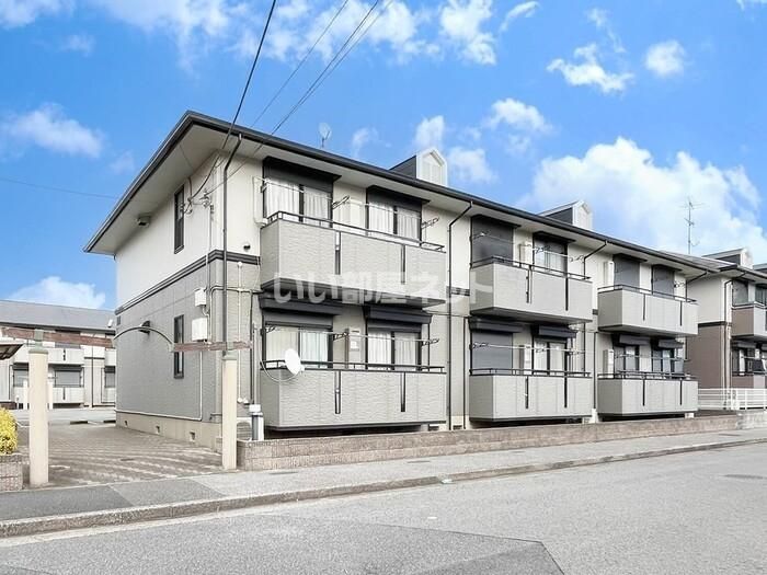 ロイヤル・スクエア Cの外観画像