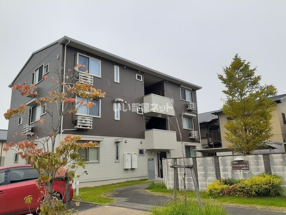 D-room OMODAKA B棟の外観画像