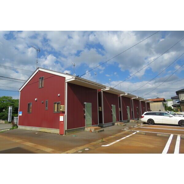  築11年6ヶ月 2階建の賃貸物件