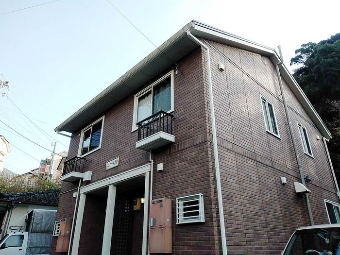 日宇駅よりバス7分 徒歩4分 築21年 2階建の賃貸物件