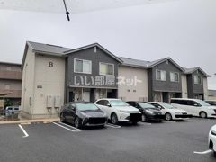 フローラ B棟の外観画像