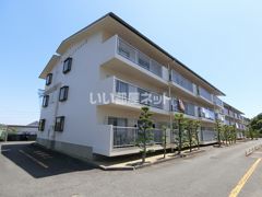 第二マンションむつみヶ丘の外観画像