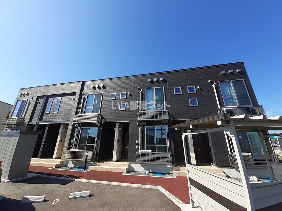 砂越駅よりバス5分 徒歩3分 築5年 2階建の賃貸物件