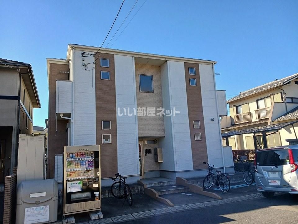 プラージュ春日部の外観画像