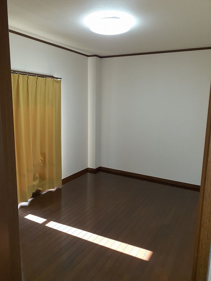 ベッドルーム