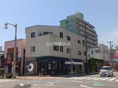 イーストモートの外観画像