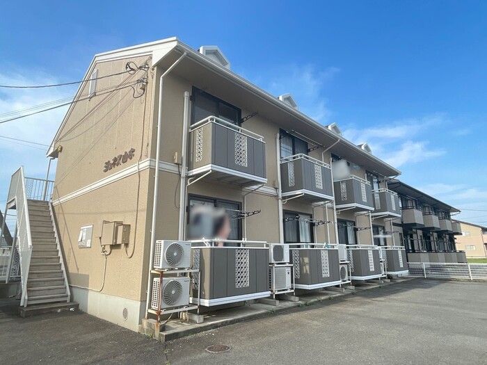 ジュネス山本の外観画像