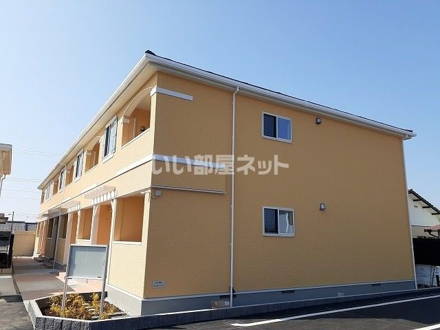 ノイ ブリーゼの外観画像