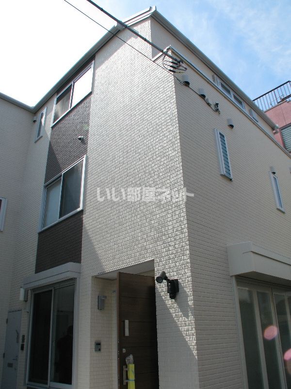 パストーゾ レズィデンツァの外観画像