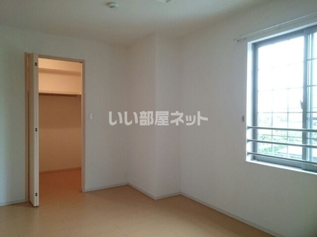 ベッドルーム