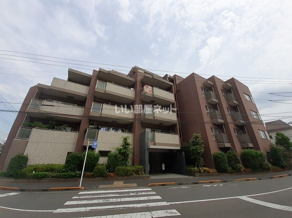 アンビシャス河辺の外観画像