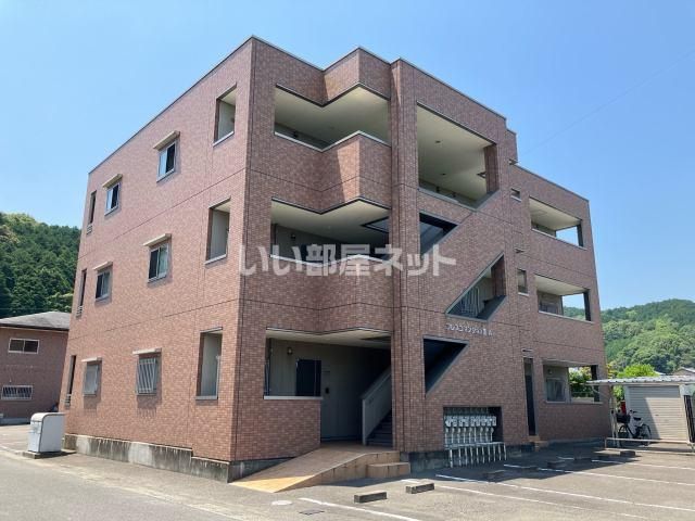 フレスコマンションIIIAの外観画像