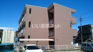 エステート万町の外観画像