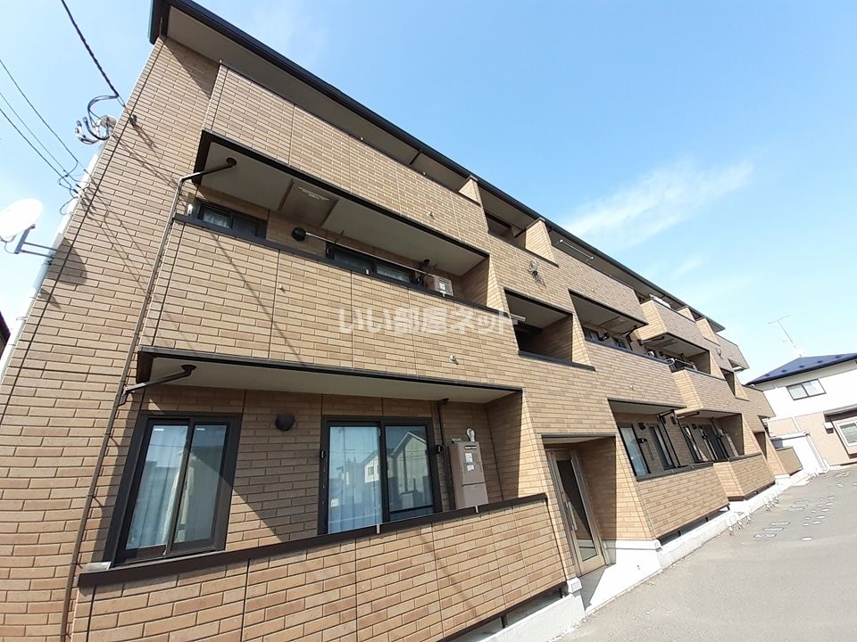 アバンセレジデンス Aの外観画像