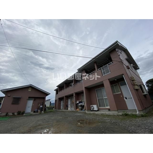 ハイツ中川の外観画像