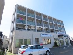 イースト アヴェニューの外観画像