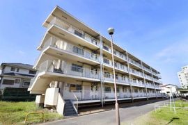 ビレッジハウス小中台2号棟の外観画像