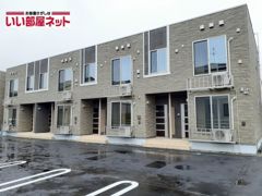 ヴィラ シャングリラ直江町 Bの外観画像