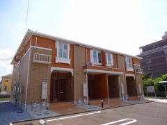 ニュー シャルマンの外観画像