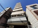 B-RISE元町(旧:ラピッド元町)の外観