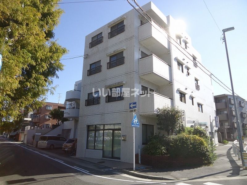 ステイタスいずみの外観画像