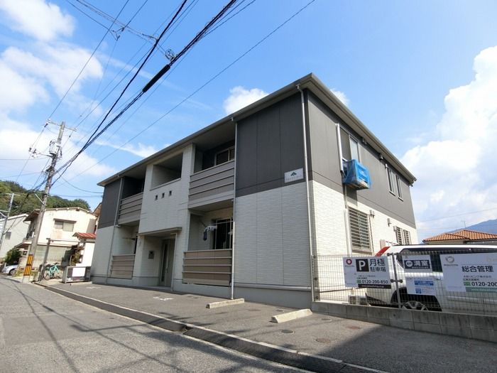 フォレスト・コートの外観画像