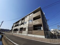 グランディオの外観画像