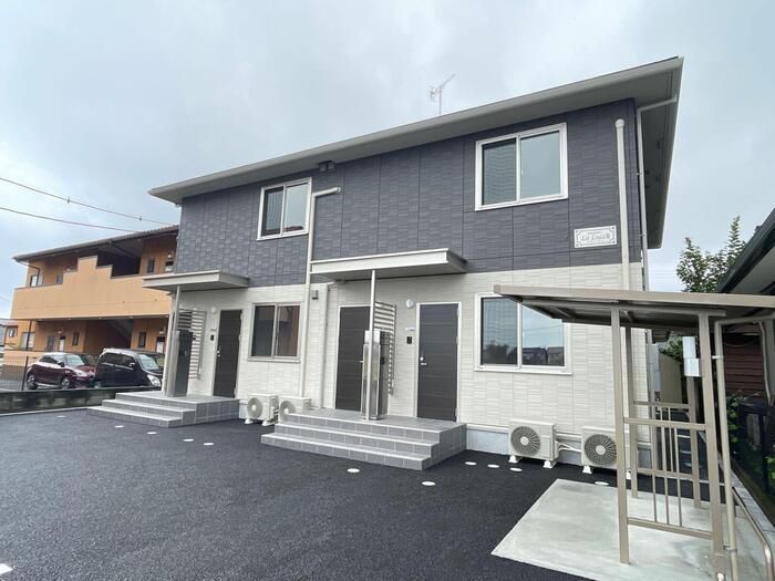 ラルーチェIIIの外観画像