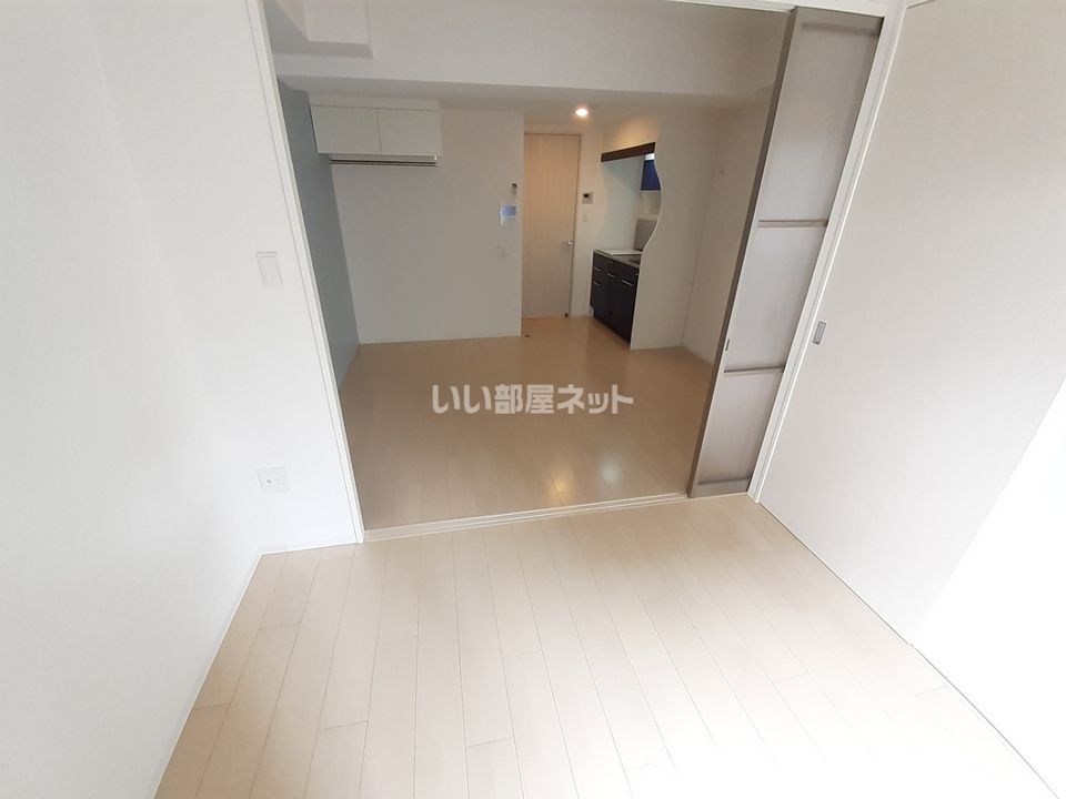 ベッドルーム