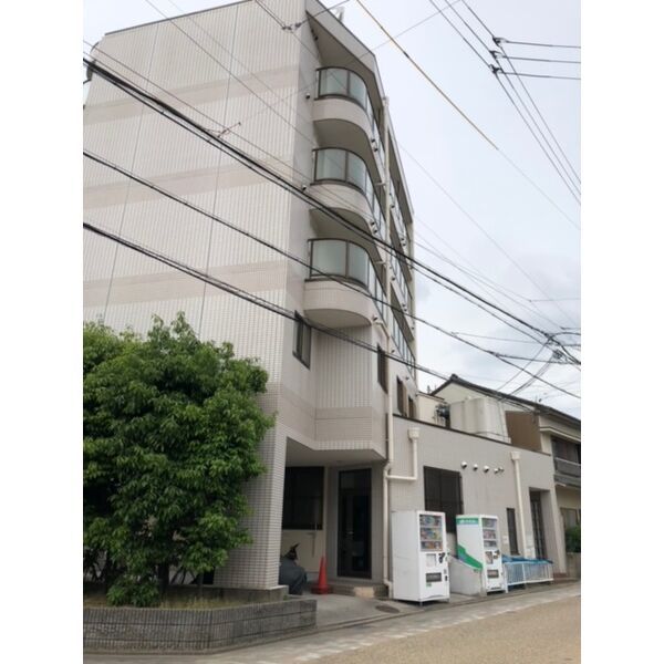 グリーンパークハイツ西山の外観画像