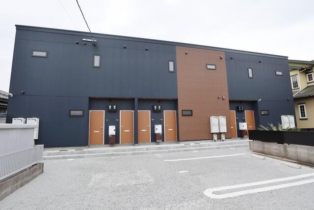 brown chessの外観画像