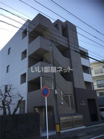 パルイーストの外観画像