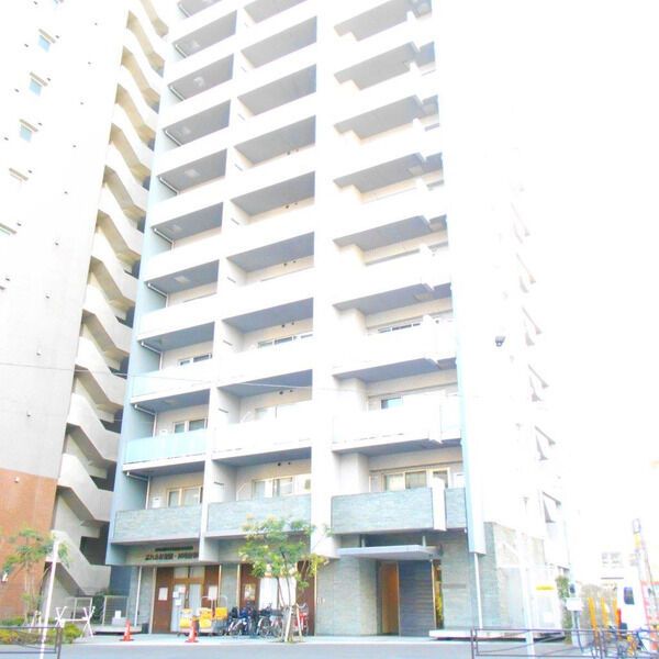 RALLY´S(ラリーズ)の外観画像