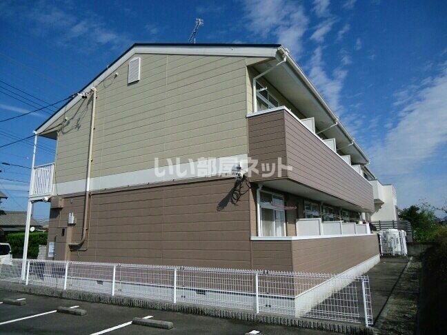タールフルスの外観画像